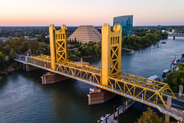 Downtown Sacramento – Tower Bridge